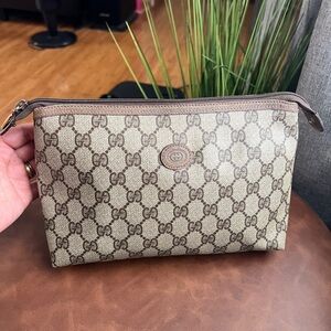 ❌❌❌ SOLD ❌❌❌ Authentic Gucci Mongram Clutch - Vintage